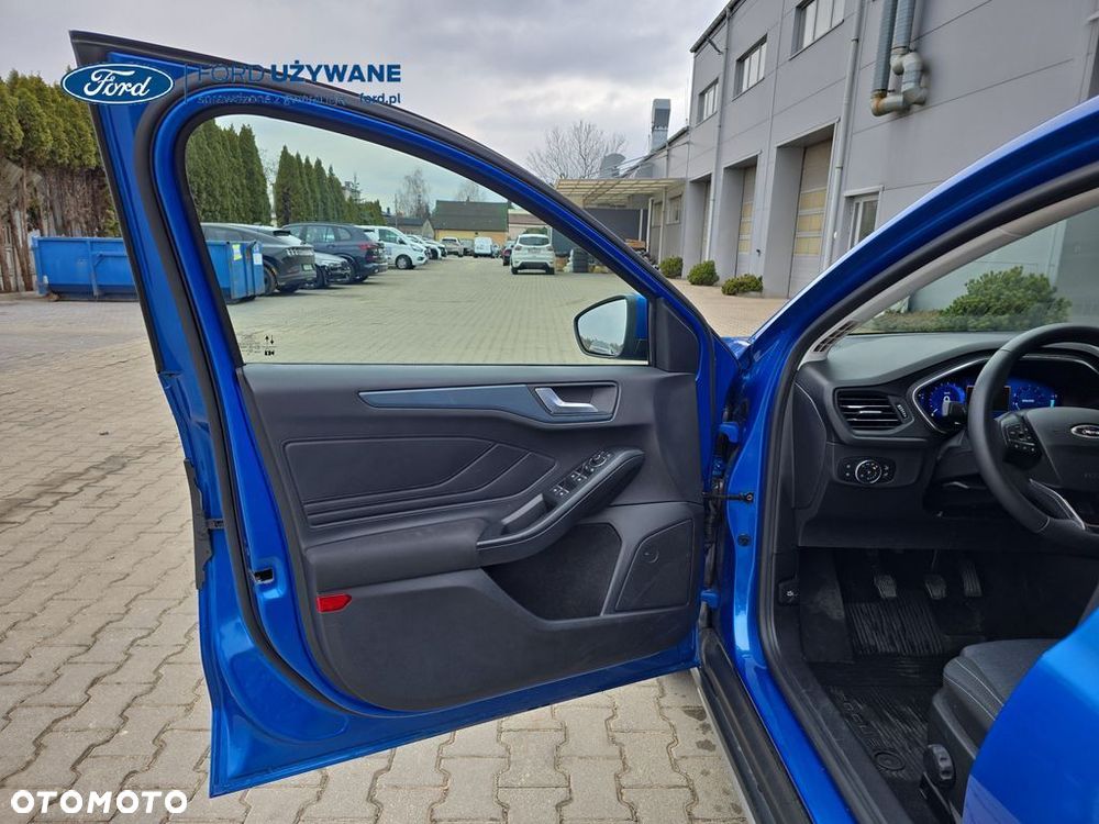 Ford Focus - 23