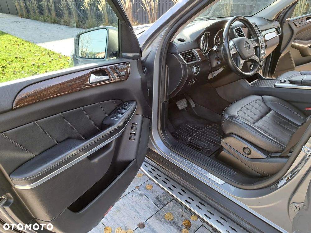 Mercedes-Benz GL - 15