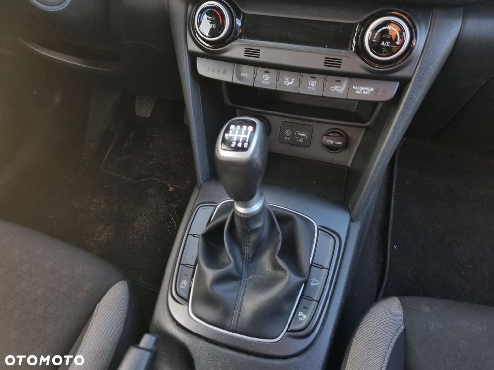 Hyundai Kona - 7