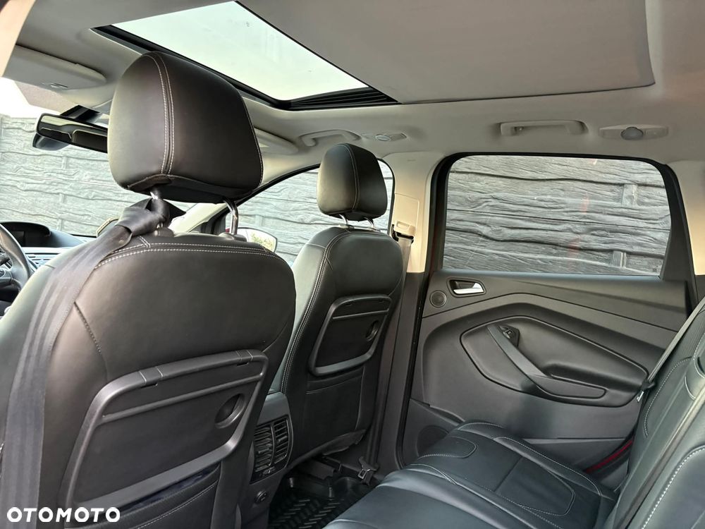 Ford Kuga 2.0 TDCi 4x4 ST-Line - 11