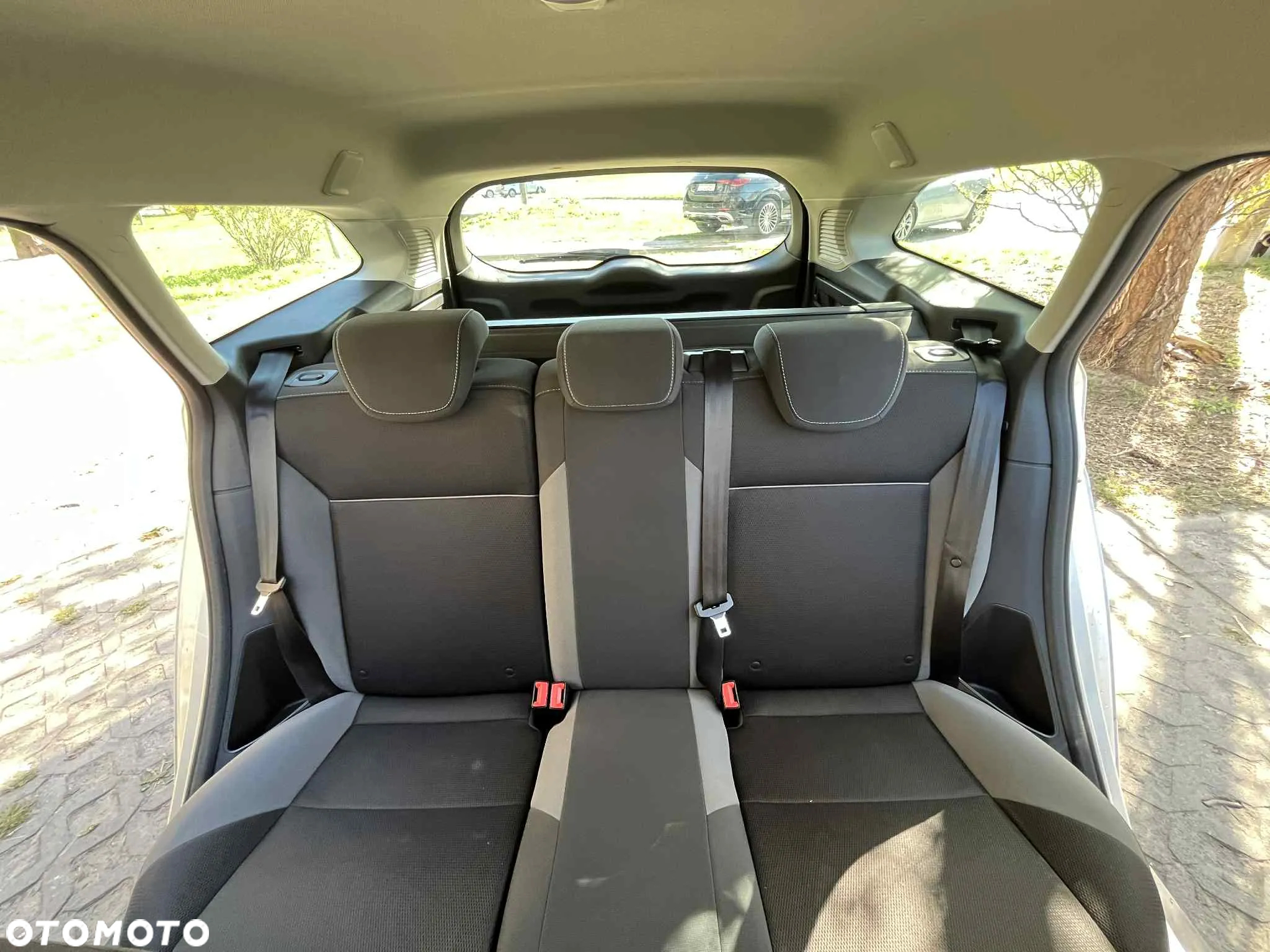 Ford Focus 1.6 Ambiente Start - 10