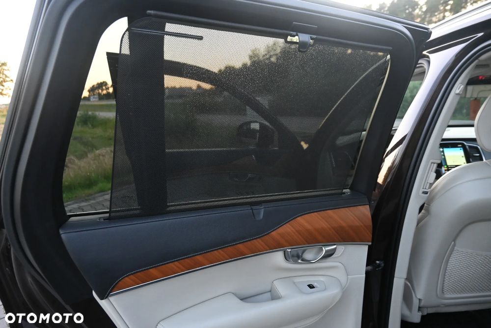 Volvo XC 90 B5 D AWD Inscription 7os - 31