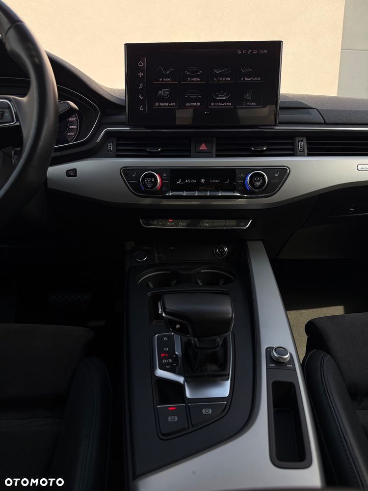 Audi A4 Limousine 45 TFSI mHEV Quattro Advanced S tronic - 19