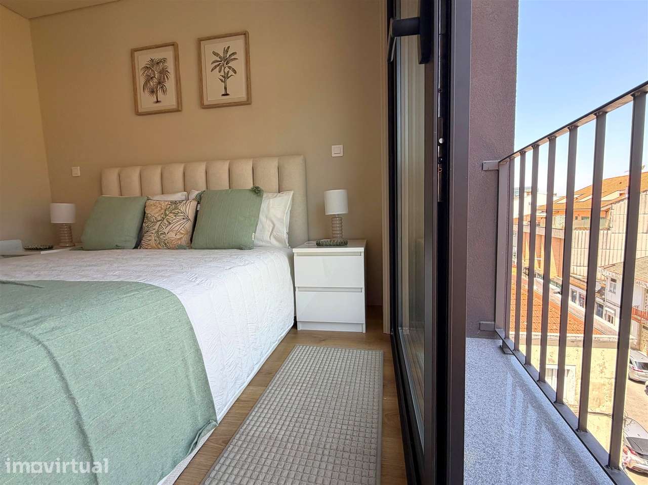 T1 novo mobilado e equipado com despesas incluídas| Boavista | Casa da - Grande imagem: 2/15