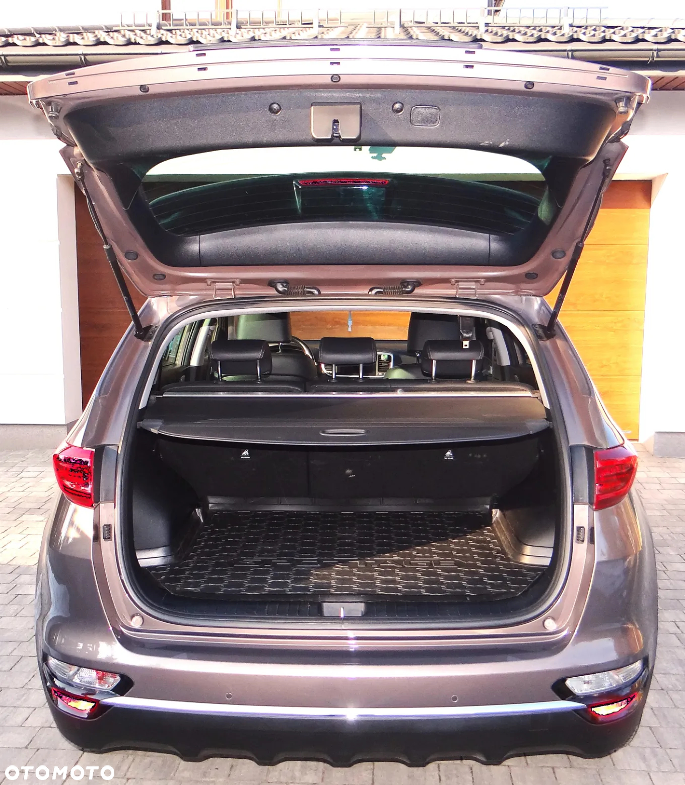 Kia Sportage 1.6 GDI Business Line 2WD - 9