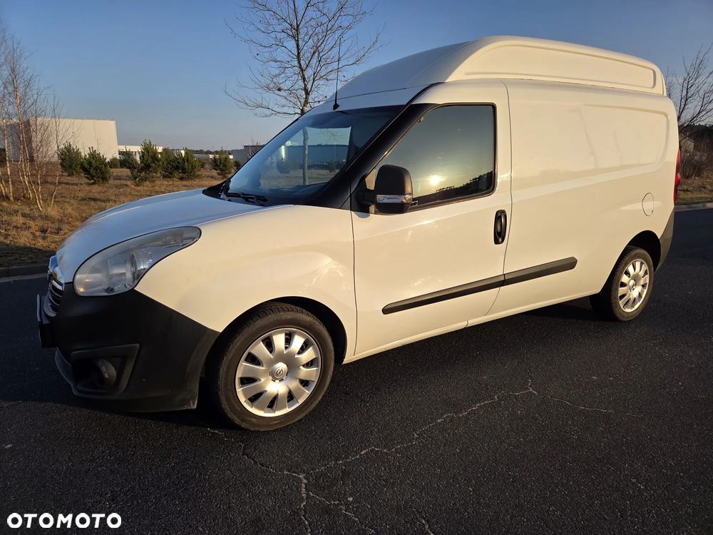 Opel COMBO VAN - 11