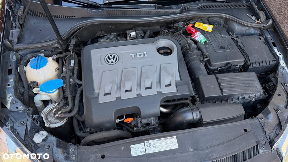 Volkswagen Golf 2.0 TDI Highline DSG - 18