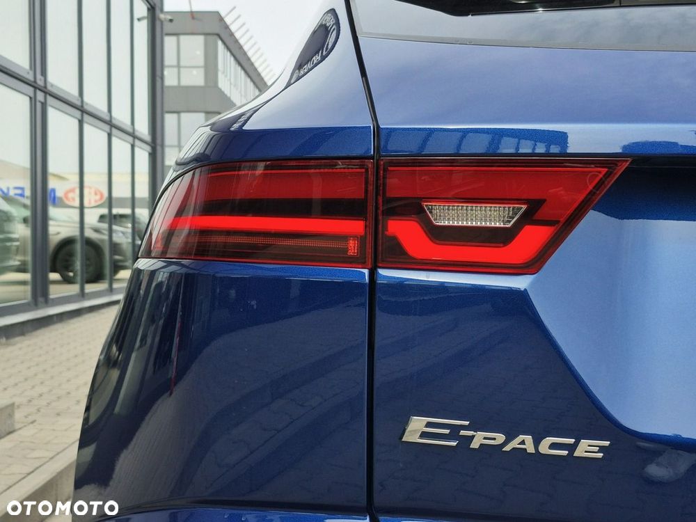 Jaguar E-Pace 2.0 P200 mHEV AWD R-Dynamic S - 14