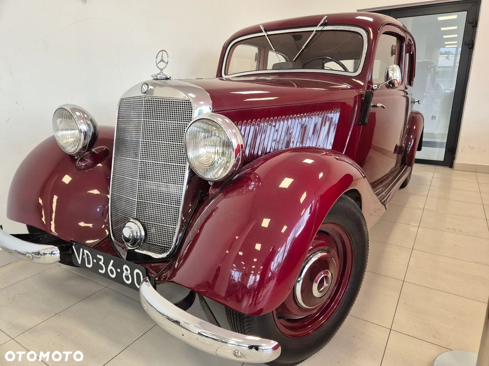 Mercedes-Benz Inny - 1