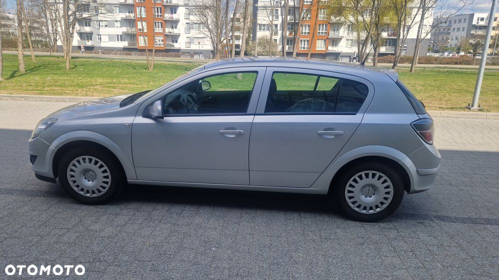 Opel Astra 1.6 Edition - 8