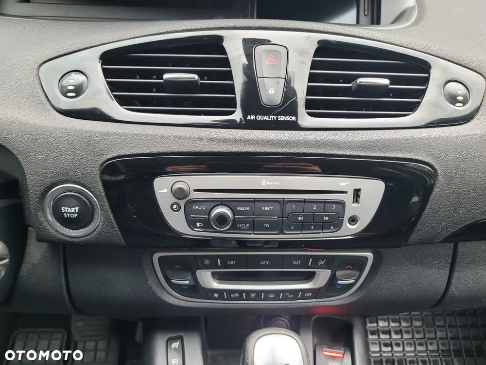 Renault Scenic dCi 110 FAP EDC Bose Edition - 25