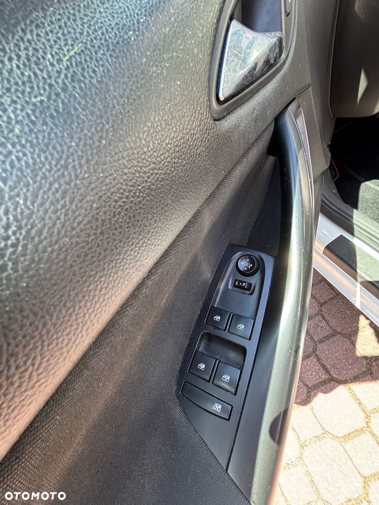 Opel Astra - 11
