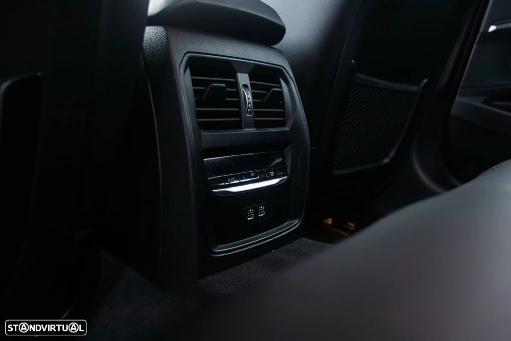 BMW 330 e Line Sport Auto - 16