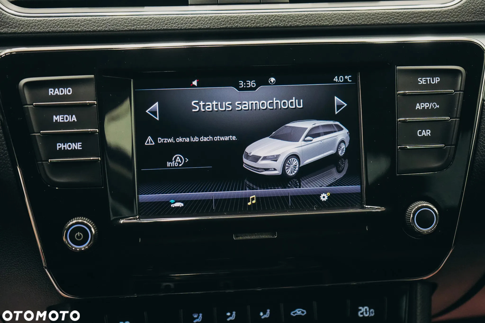 Skoda Superb 2.0 TDI SCR Ambition - 29
