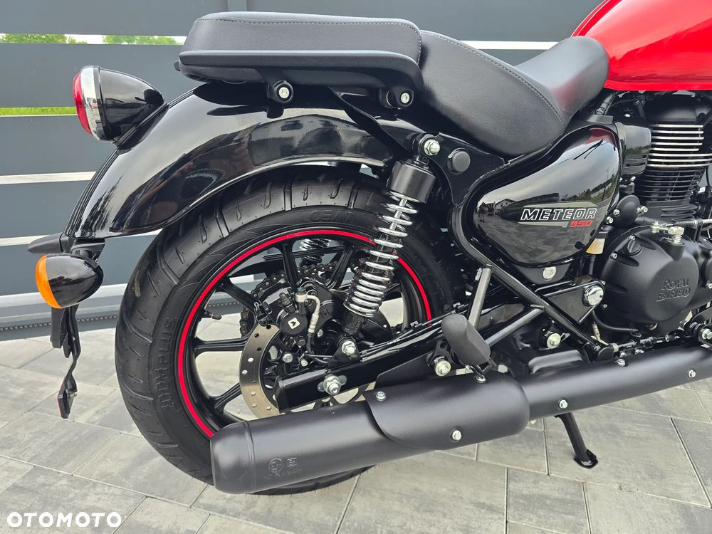 Royal Enfield Meteor - 13