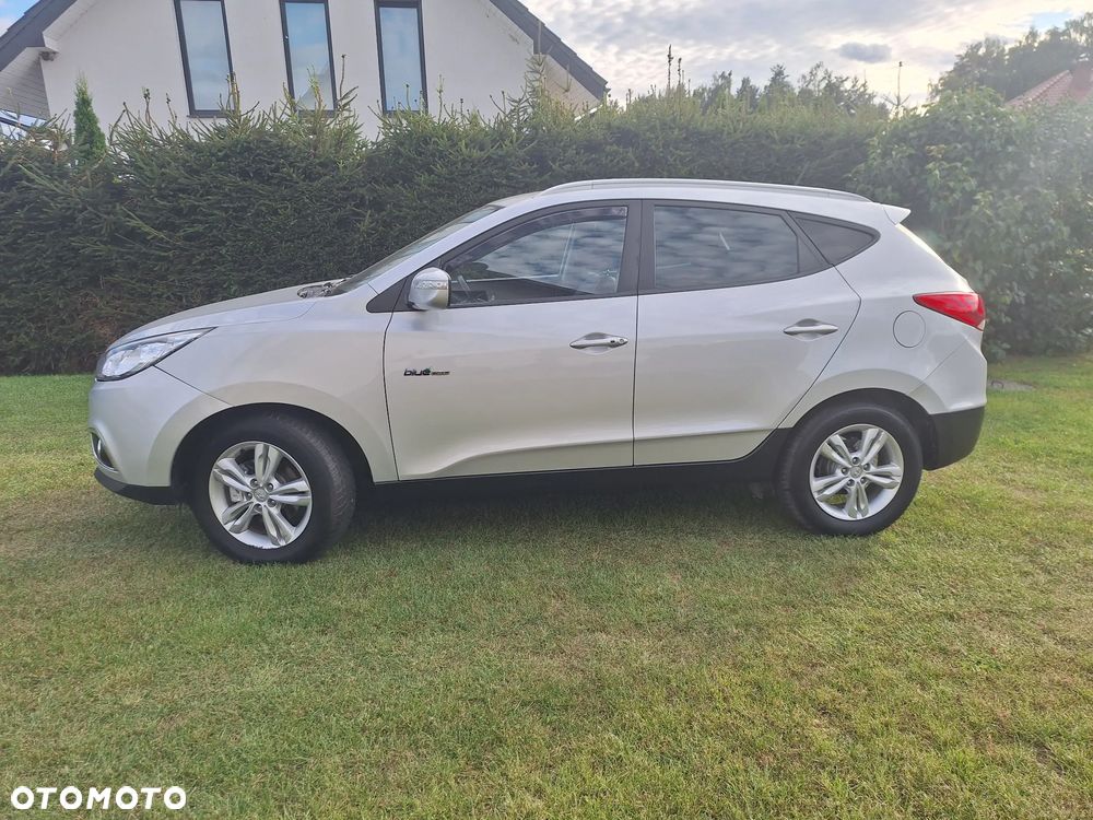 Hyundai ix35 1.7 CRDi 2WD blue Finale Silver - 5