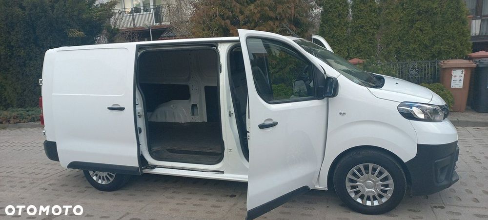 Toyota ProAce - 17