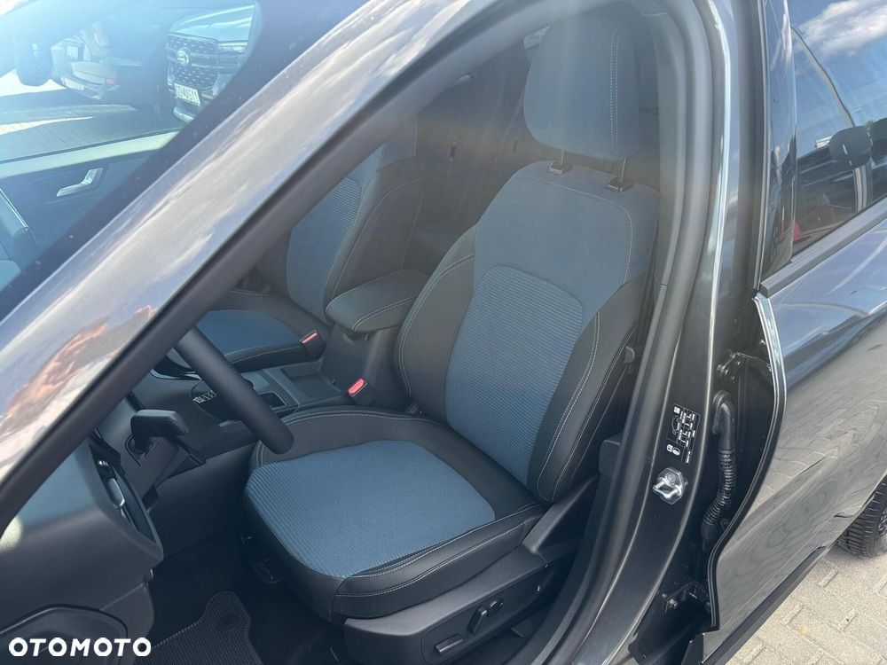 Ford Kuga - 14