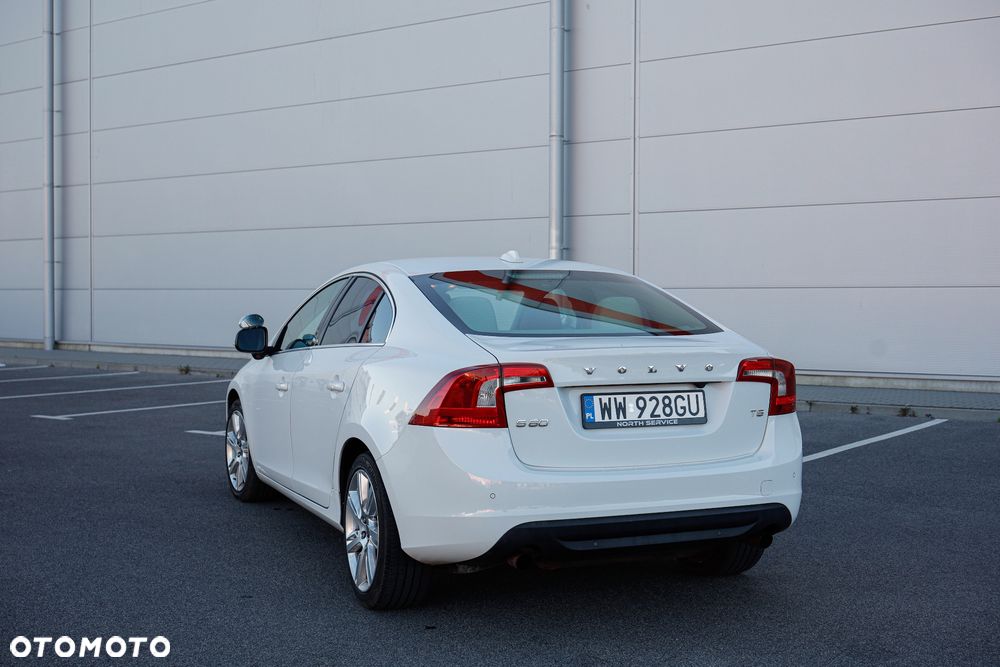 Volvo S60 - 19
