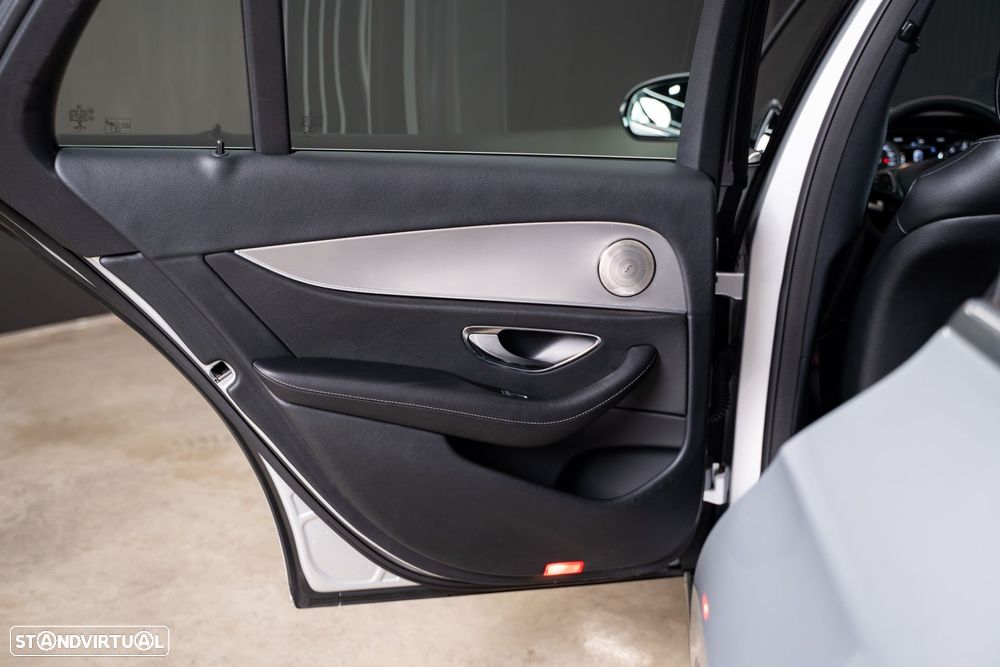 Mercedes-Benz E 220 d 9G-TRONIC Avantgarde - 44