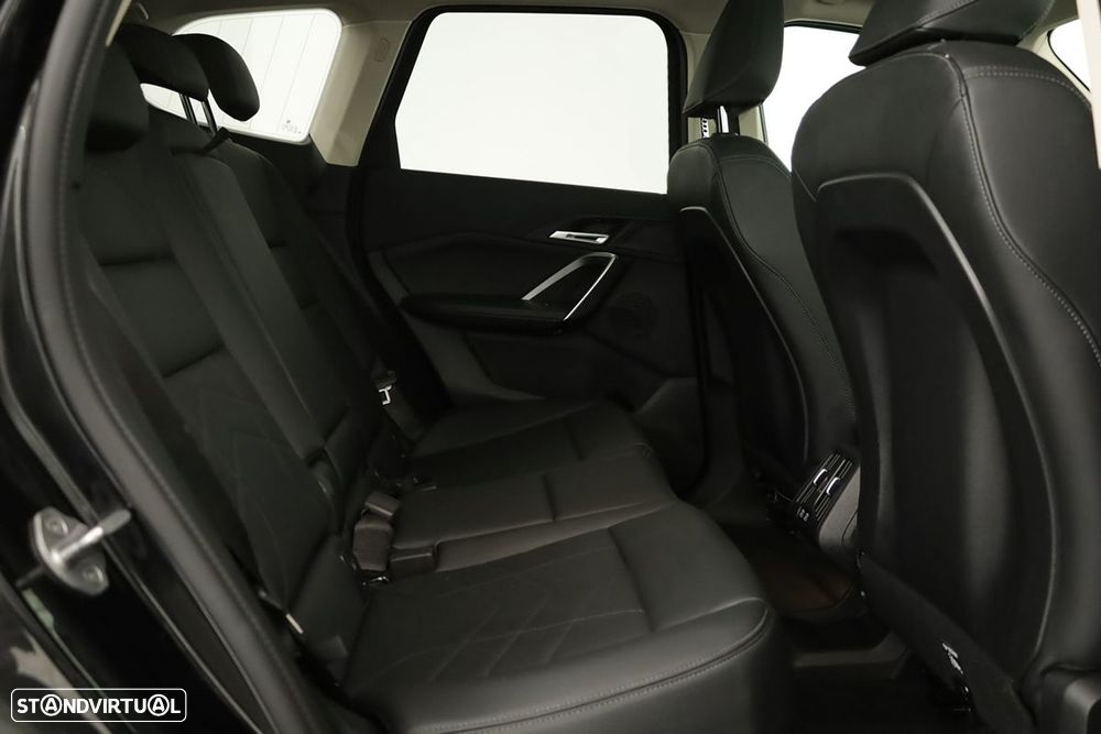 BMW X1 xDrive25e - 23