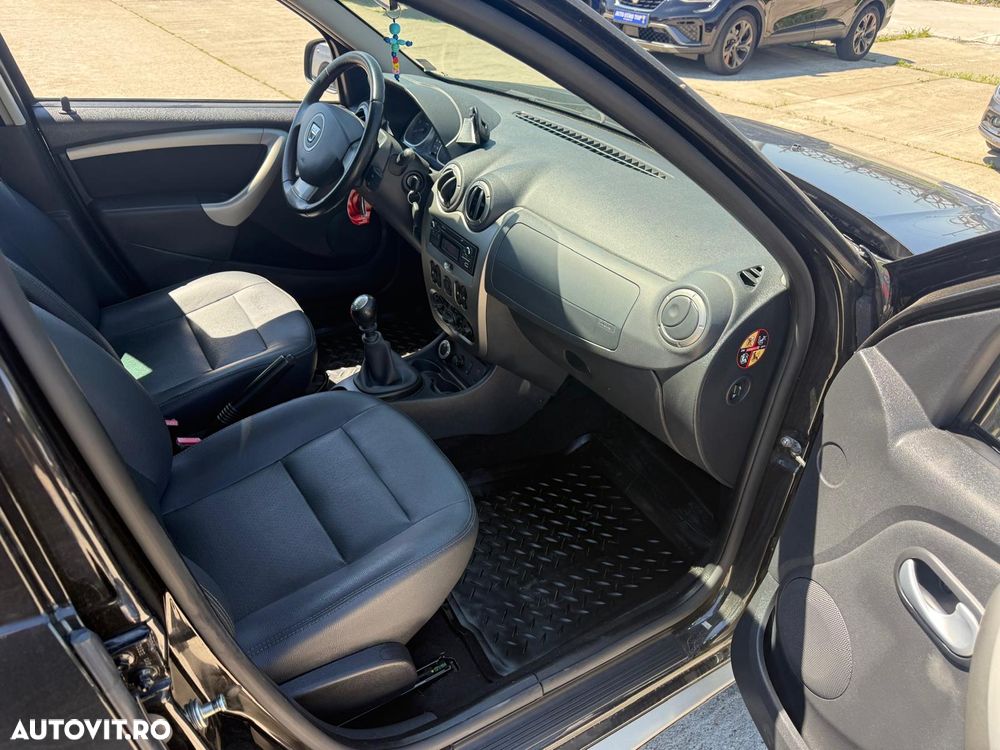 Dacia Duster dCi 110 FAP 4x4 Prestige - 17