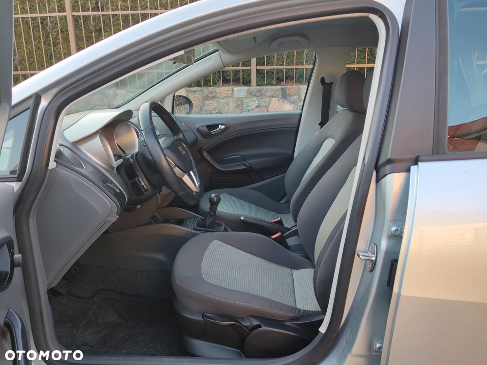 Seat Ibiza 1.4 16V Style - 10