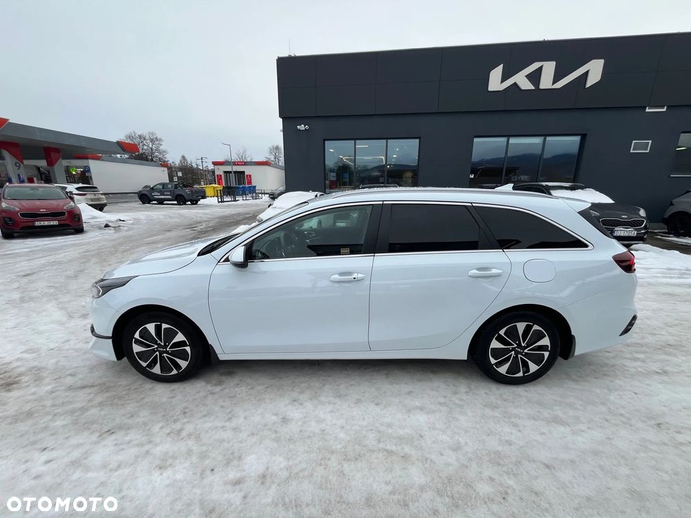 Kia Ceed 1.5 T-GDI Tribute DCT - 4