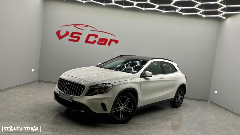 Mercedes-Benz GLA 180 (CDI) d 7G-DCT Urban - 10