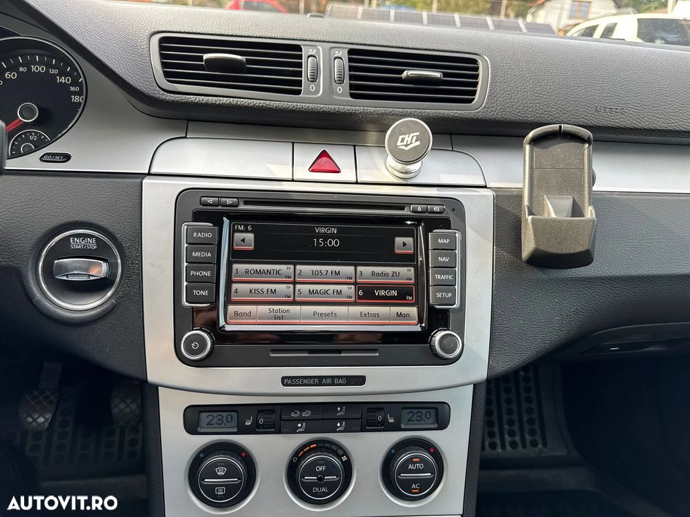 Volkswagen Passat - 22
