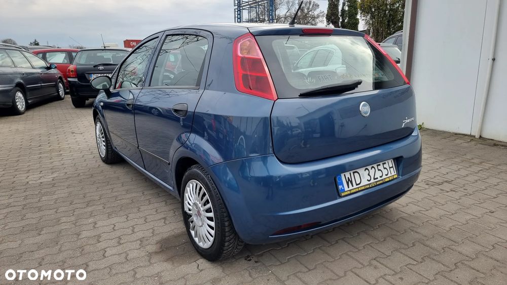 Fiat Grande Punto 1.4 8V Dynamic - 33