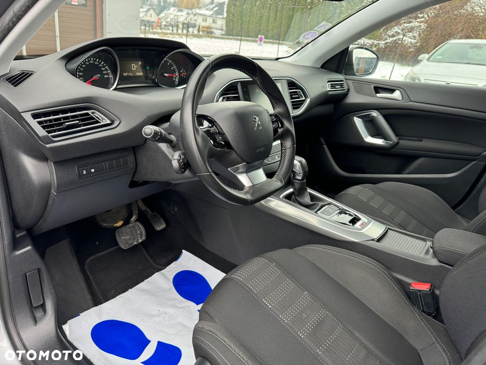 Peugeot 308 PureTech 130 EAT6 Stop & Start Allure - 9