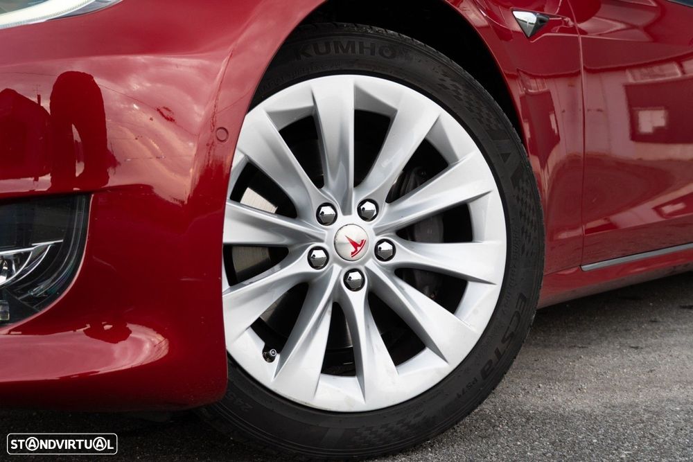 Tesla Model S Long Range AWD - 42