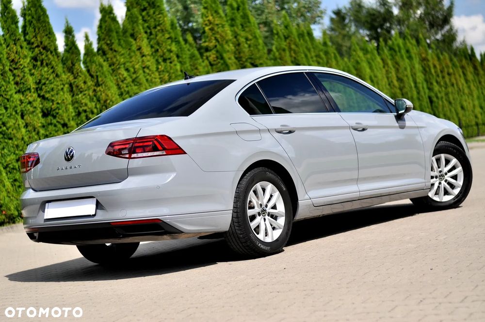 Volkswagen Passat 2.0 TDI EVO Business DSG - 14