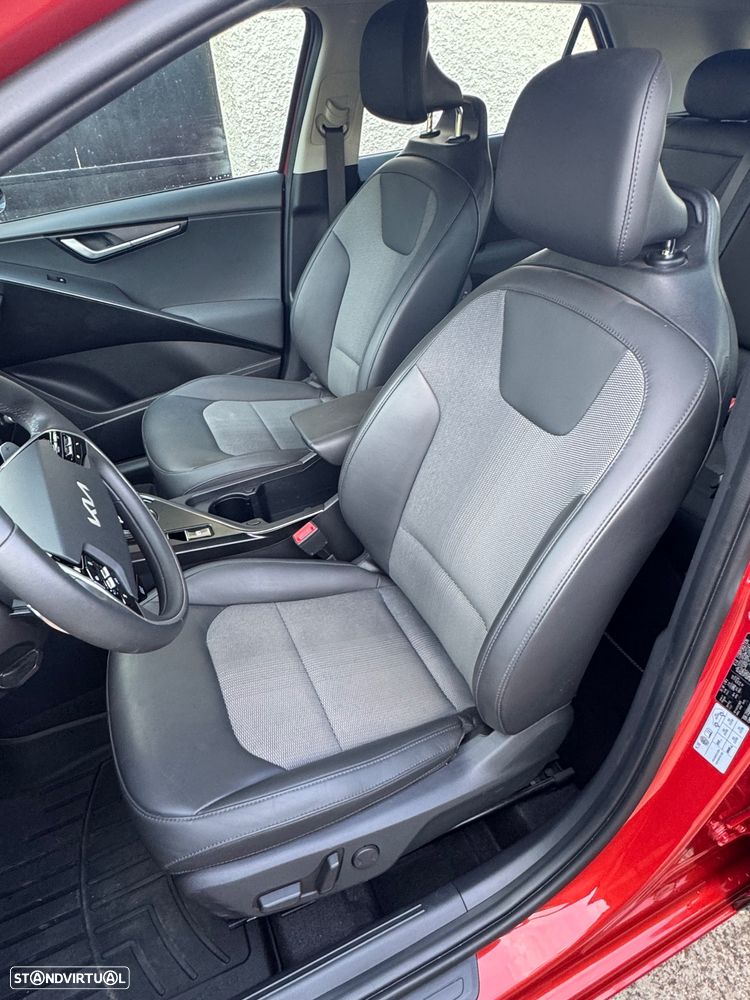 Kia Niro - 11