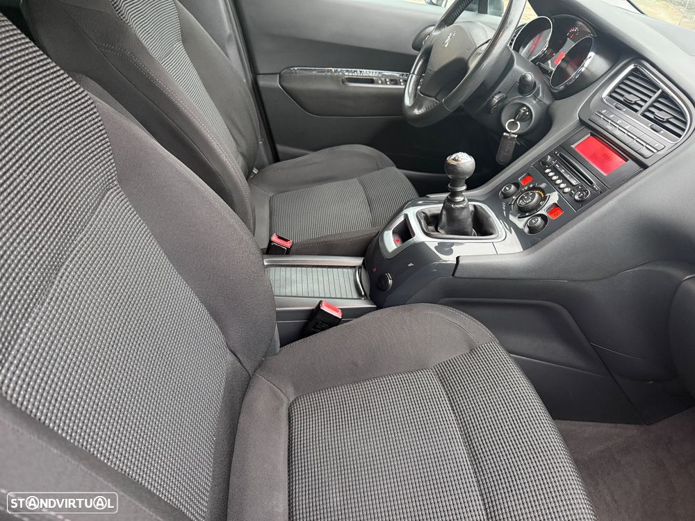 Peugeot 5008 1.6 HDi 7L Access - 12