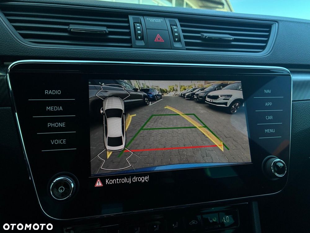 Skoda Superb 2.0 TSI 4x4 Sportline DSG - 16