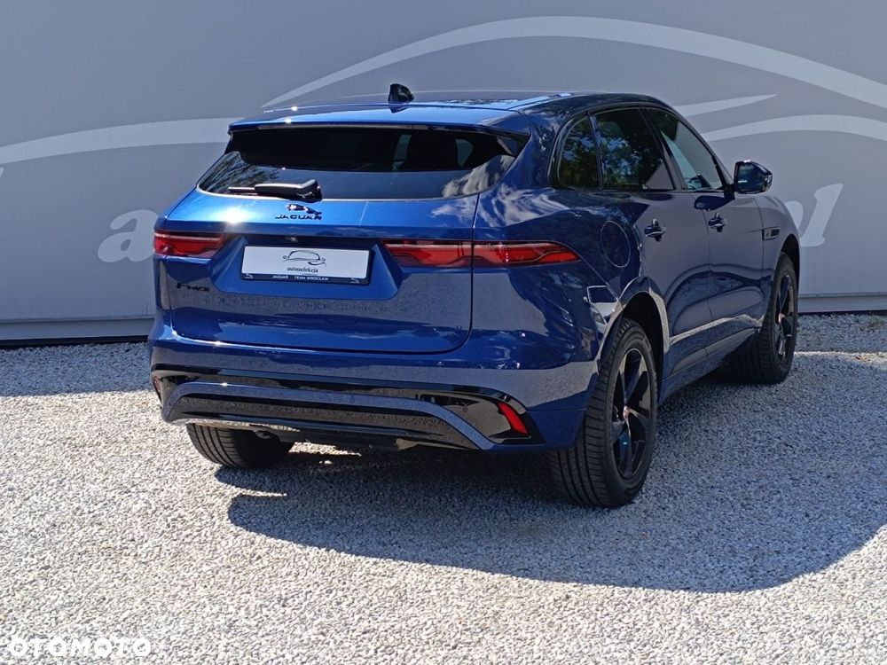 Jaguar F-Pace - 12