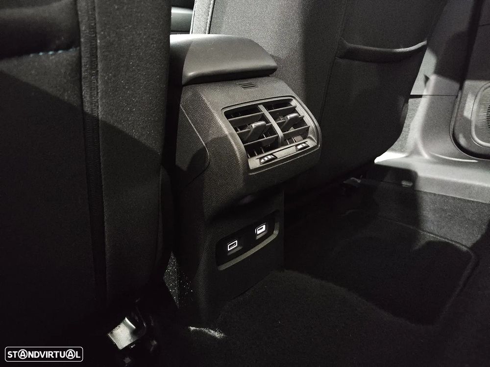 Citroën e-C4 50 kWh Plus - 11