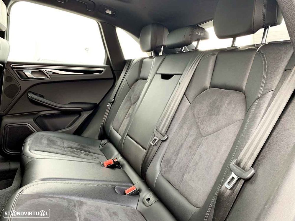 Porsche Macan S PDK - 35