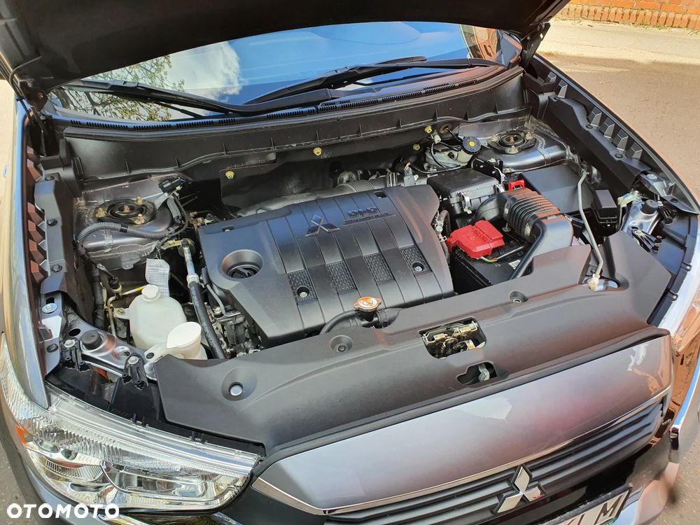 Mitsubishi ASX 2.2 DI-D 4WD Automatik Diamant Edition+ - 24