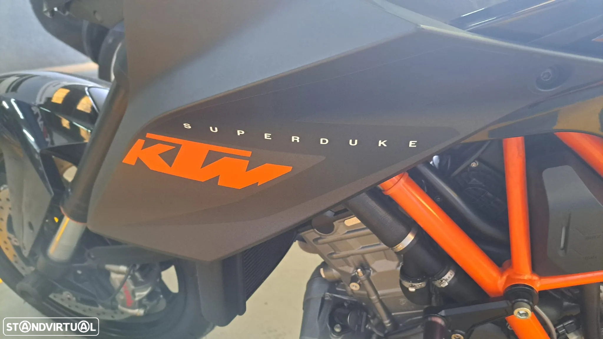KTM Superduke 1290 R - 18
