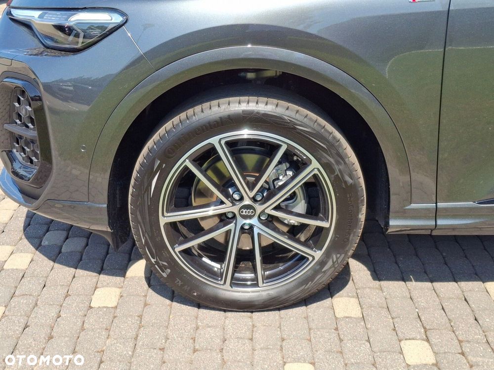 Audi Q5 Sportback - 3