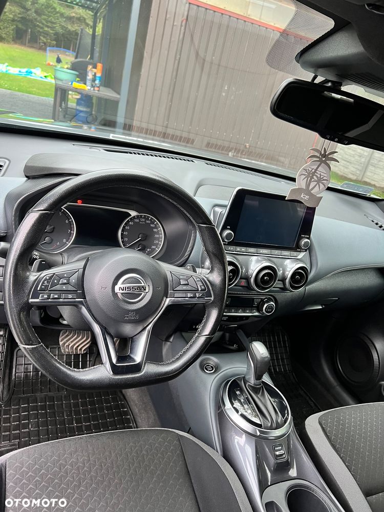 Nissan Juke 1.0 DIG-T N-Connecta DCT - 10