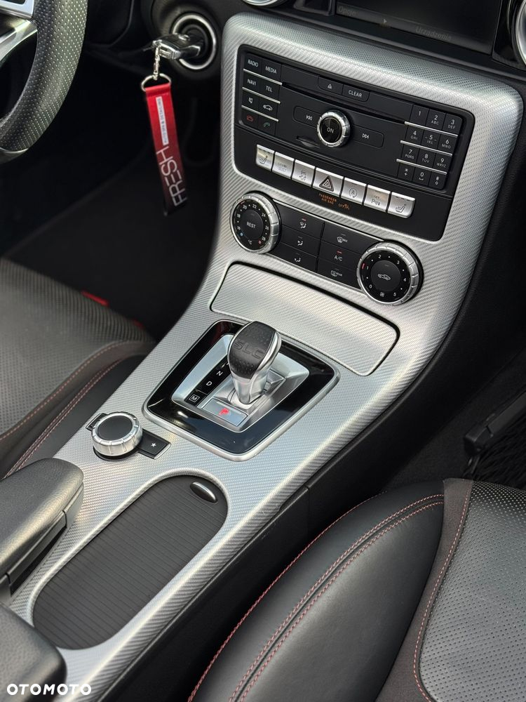 Mercedes-Benz SLC 200 9G-Tronic - 15