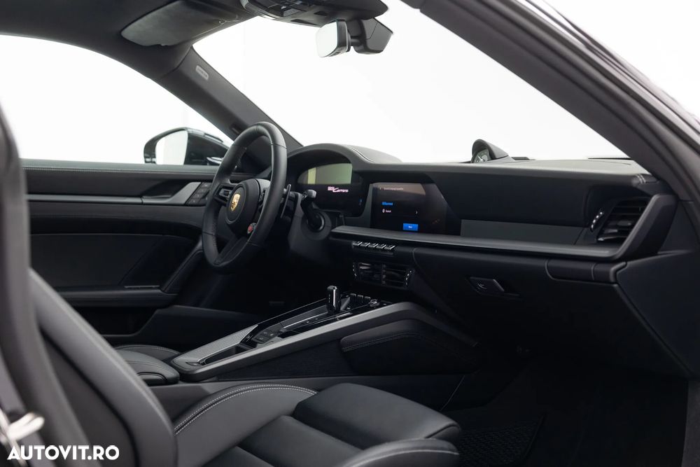 Porsche 911 Carrera PDK - 35