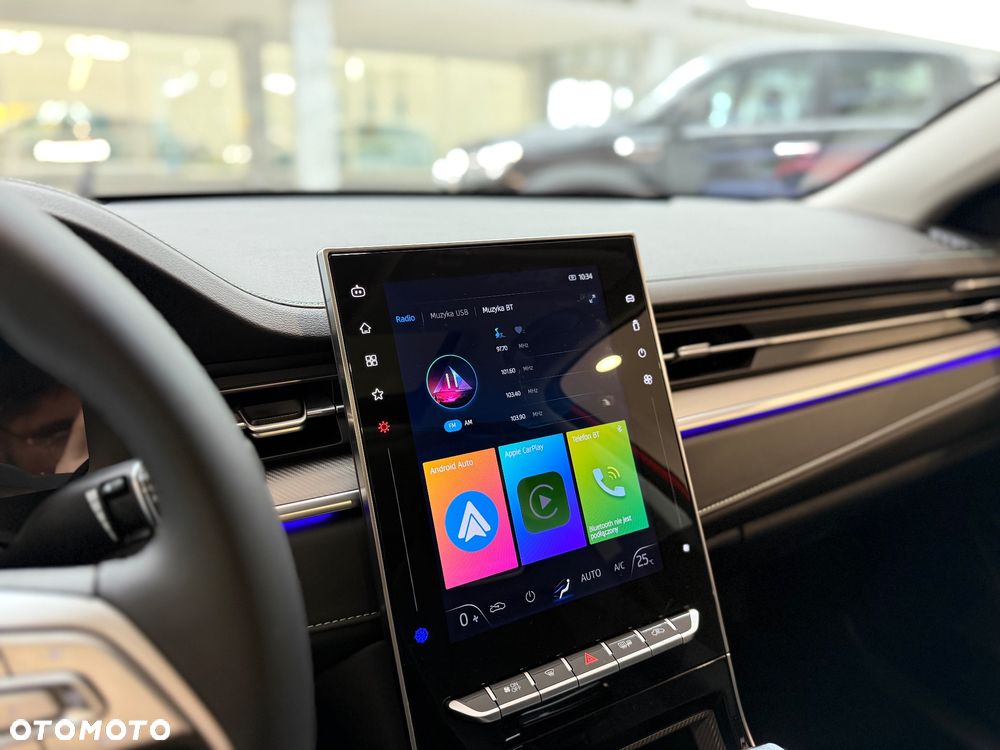 JAC J7 Plus CVT - 12