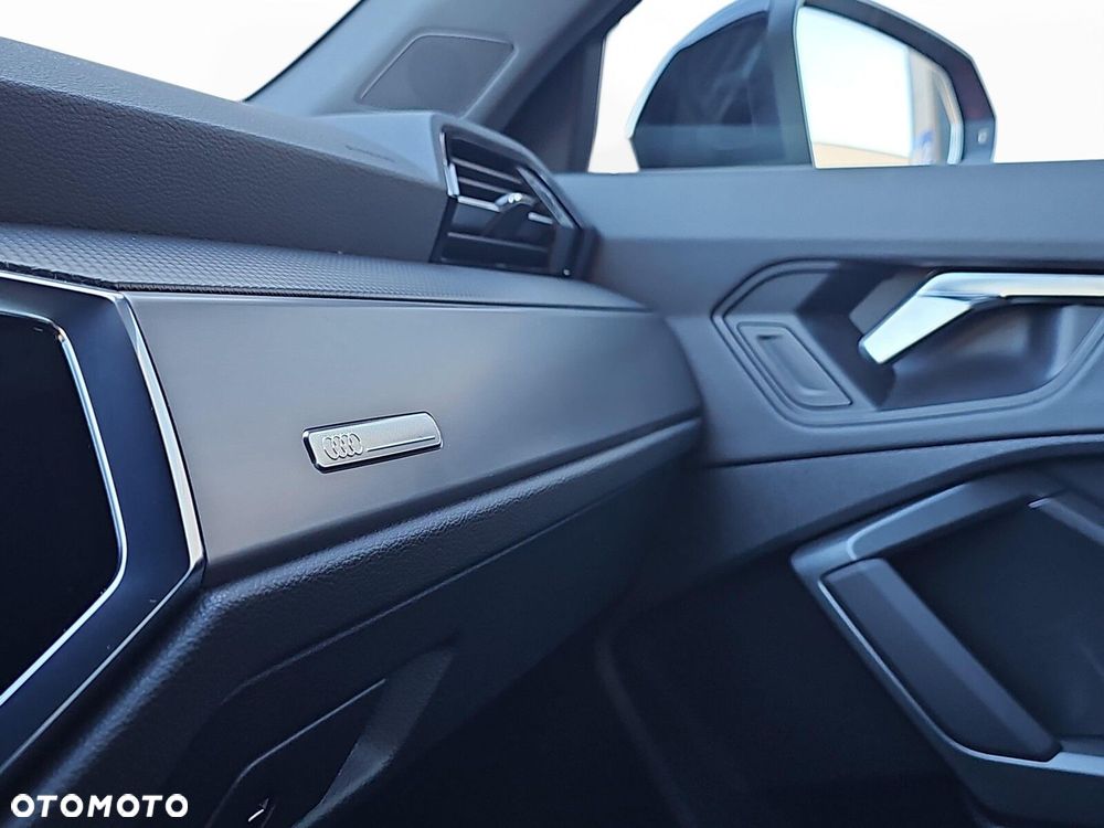 Audi Q3 Sportback 45 TFSI e S Line S tronic - 17