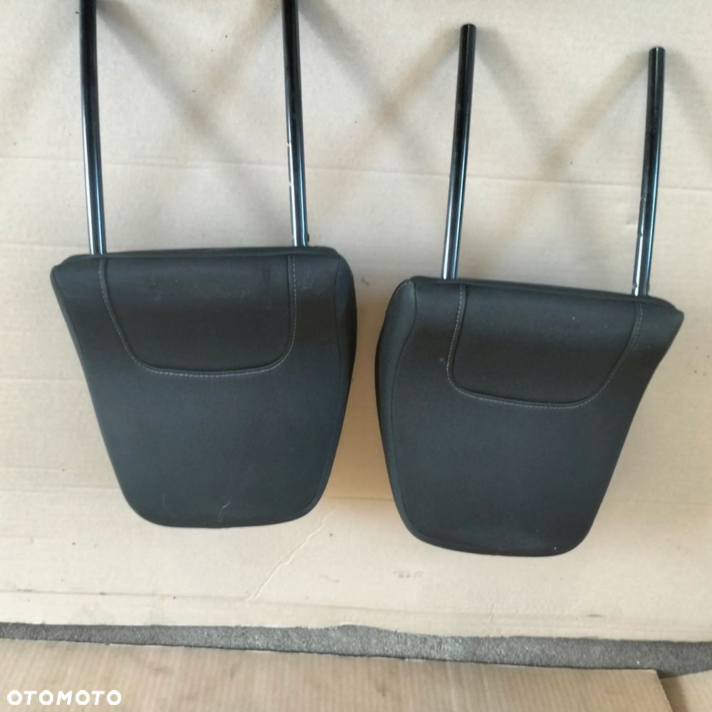 RENAULT CLIO 5 ZAGŁOWKI PRZÓD - 2