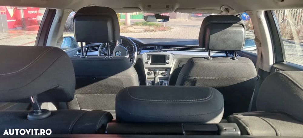 Volkswagen Passat 1.6 TDI Comfortline - 16